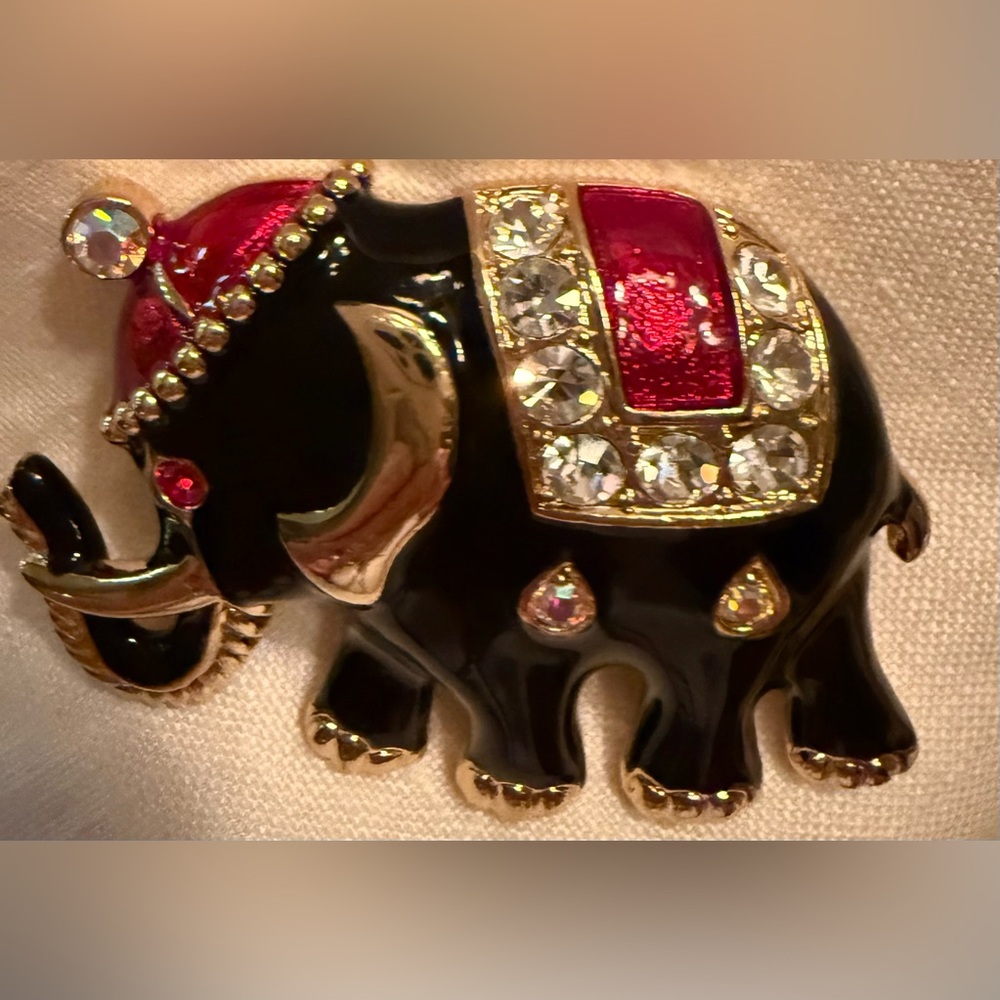 Vintage Elephant Brooch Enamel Black with Red and Clear Rhinestones and Gold